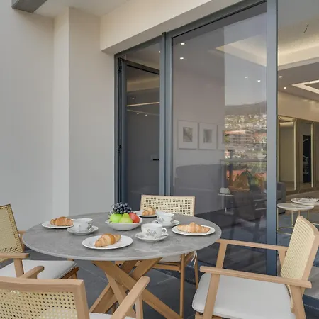 Torre Palace I By Atlantic * Câmara de Lobos