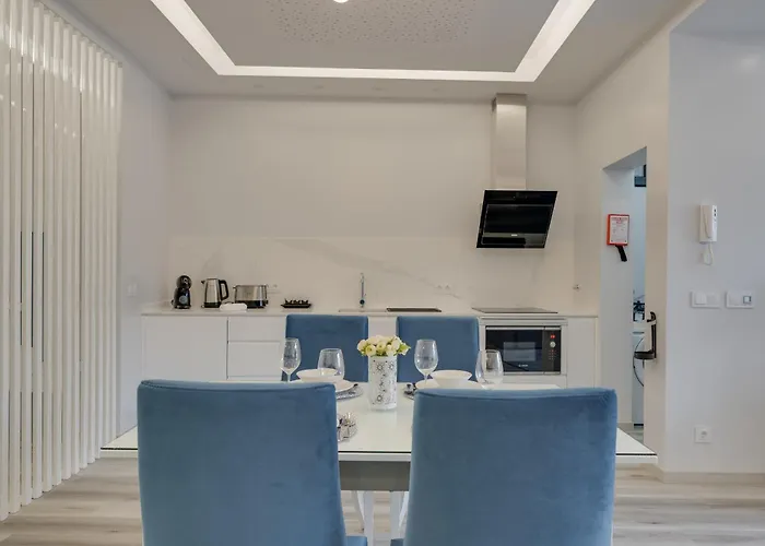 Torre Palace I By Atlantic * Câmara de Lobos